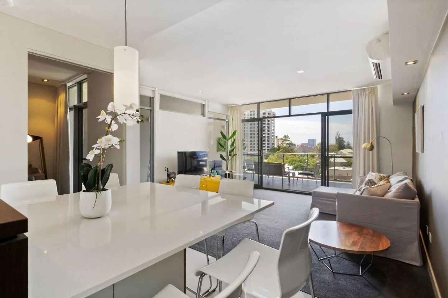 Skylineviews 2Bdrm River, Waca, Optus Stadium Перт