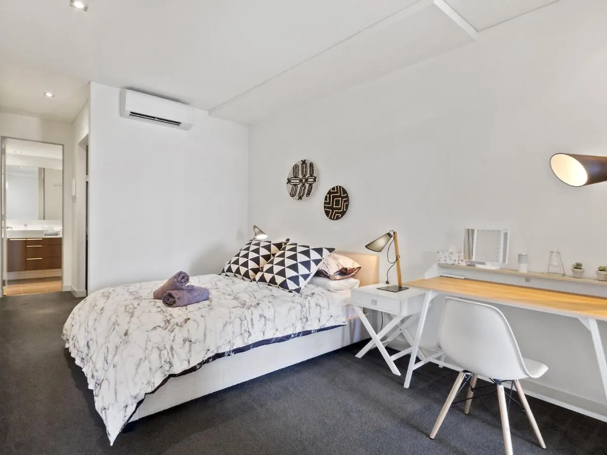 2Bdrm Skyline Views - Prime For River, Waca, Optus Stadium Perth