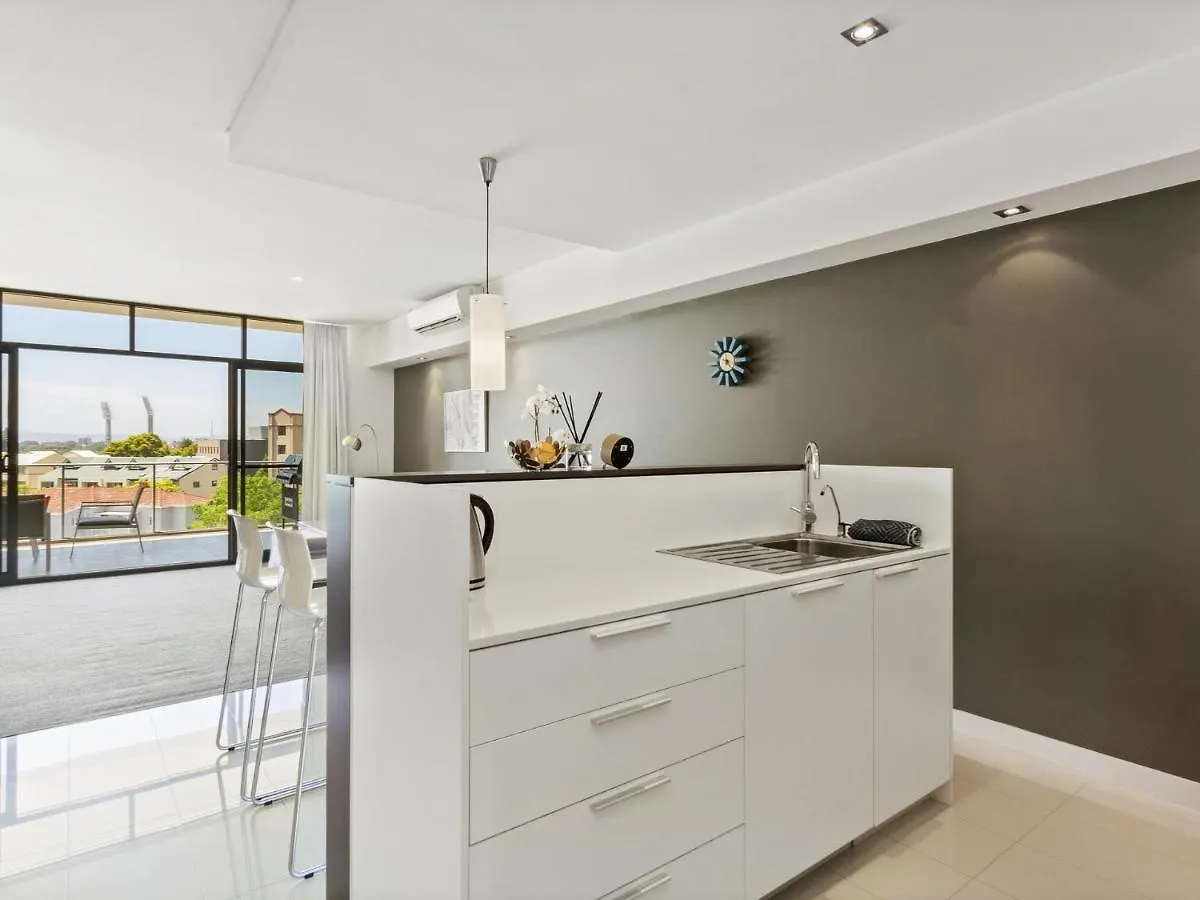 Apartment 2Bdrm Skyline Views - Prime For River, Waca, Optus Stadium Perth Australia