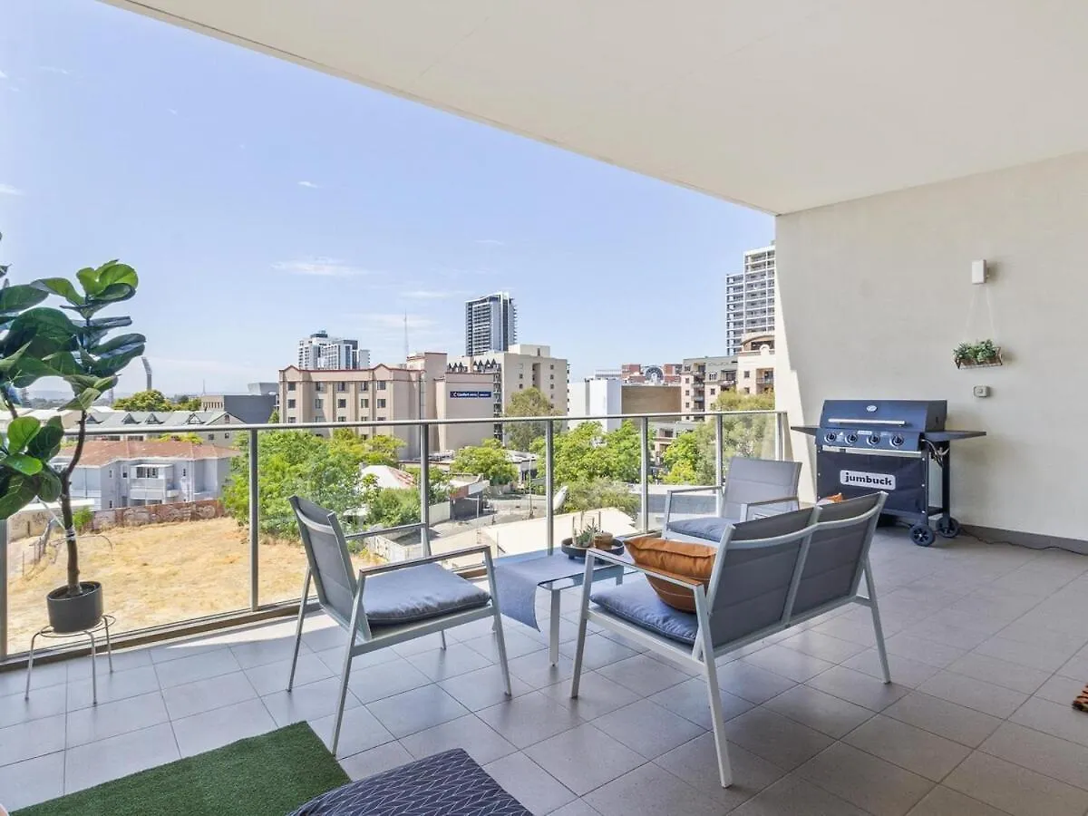 2Bdrm Skyline Views - Prime For River, Waca, Optus Stadium Perth Apartment