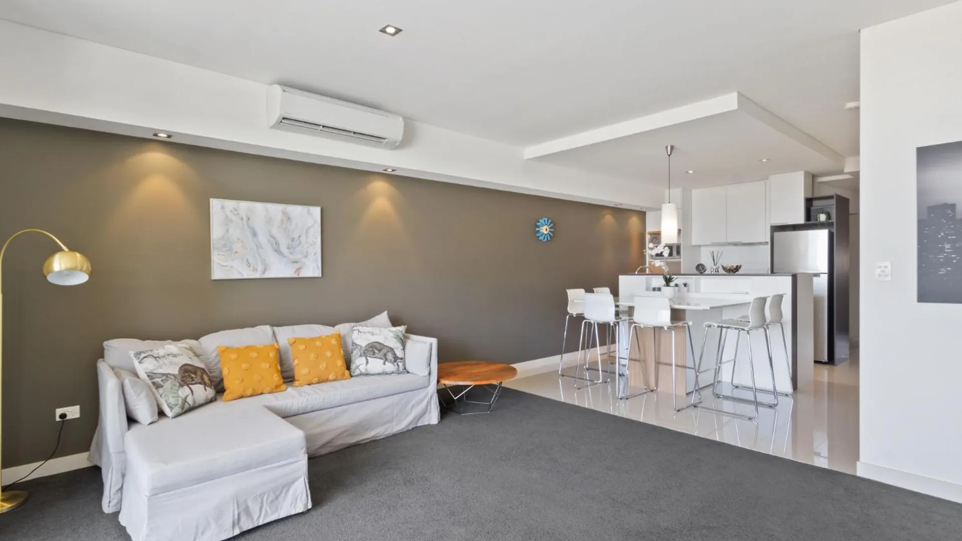 Apartment 2Bdrm Skyline Views - Prime For River, Waca, Optus Stadium Perth